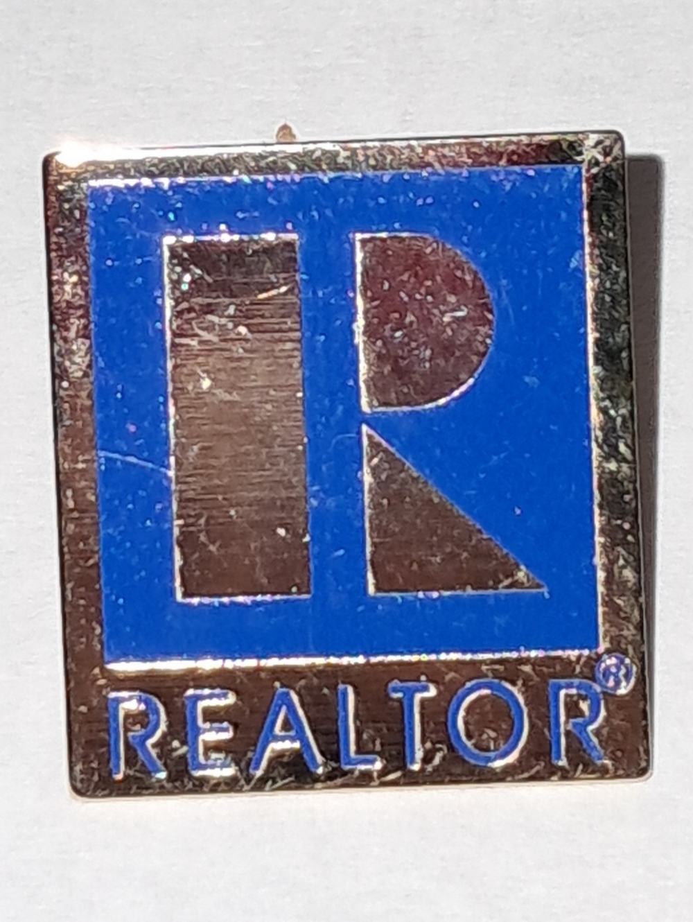 REALTOR PIN - Picture 2 of 11